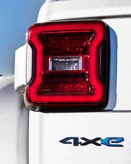 4xe Emblem